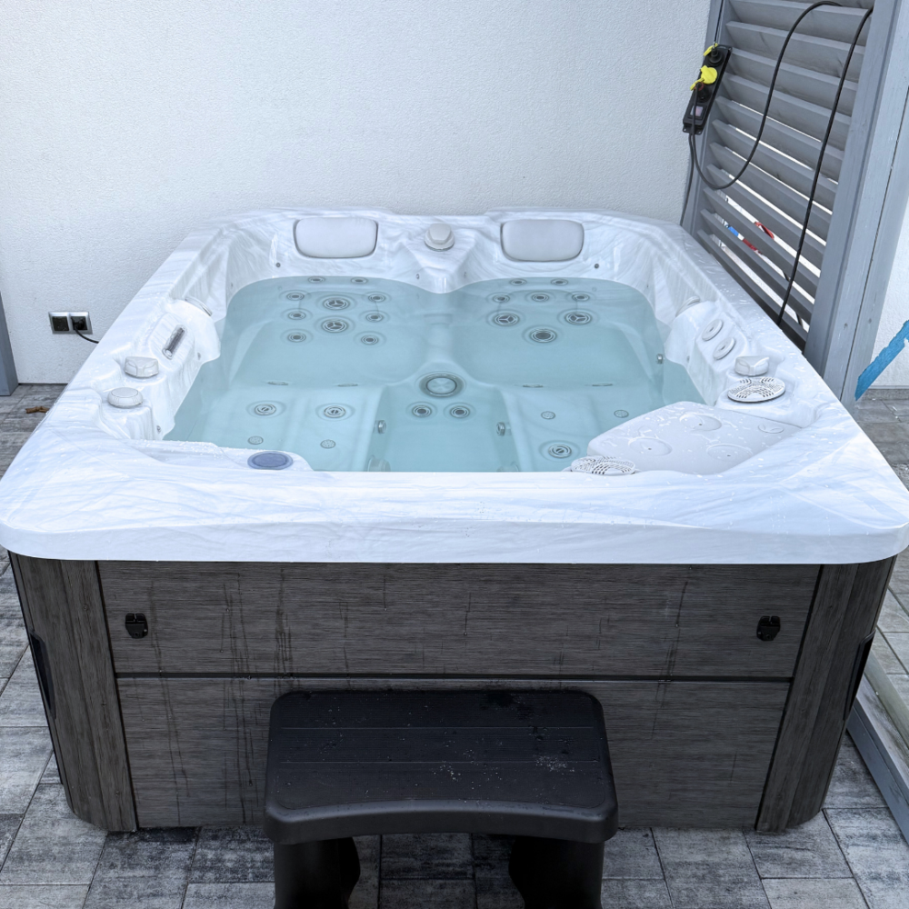 Jacuzzi Ogrodowe Majesty dla 2-3 osób – Wanna SPA Całoroczna - obrazek 21