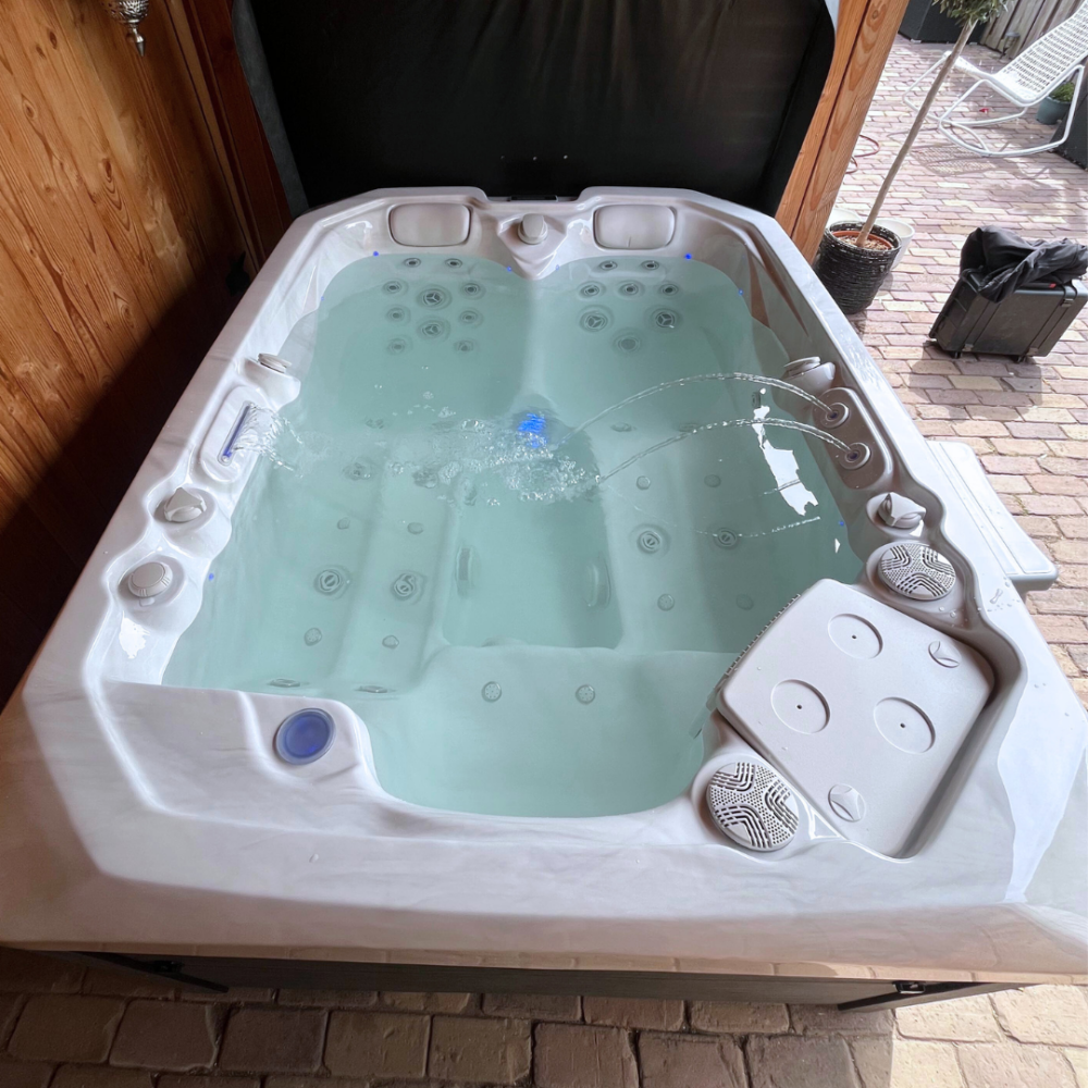 Jacuzzi Ogrodowe Majesty dla 2-3 osób – Wanna SPA Całoroczna - obrazek 13