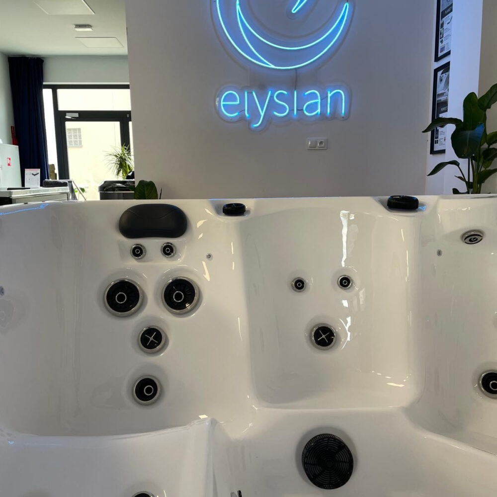 Trident Jacuzzi Ogrodowe