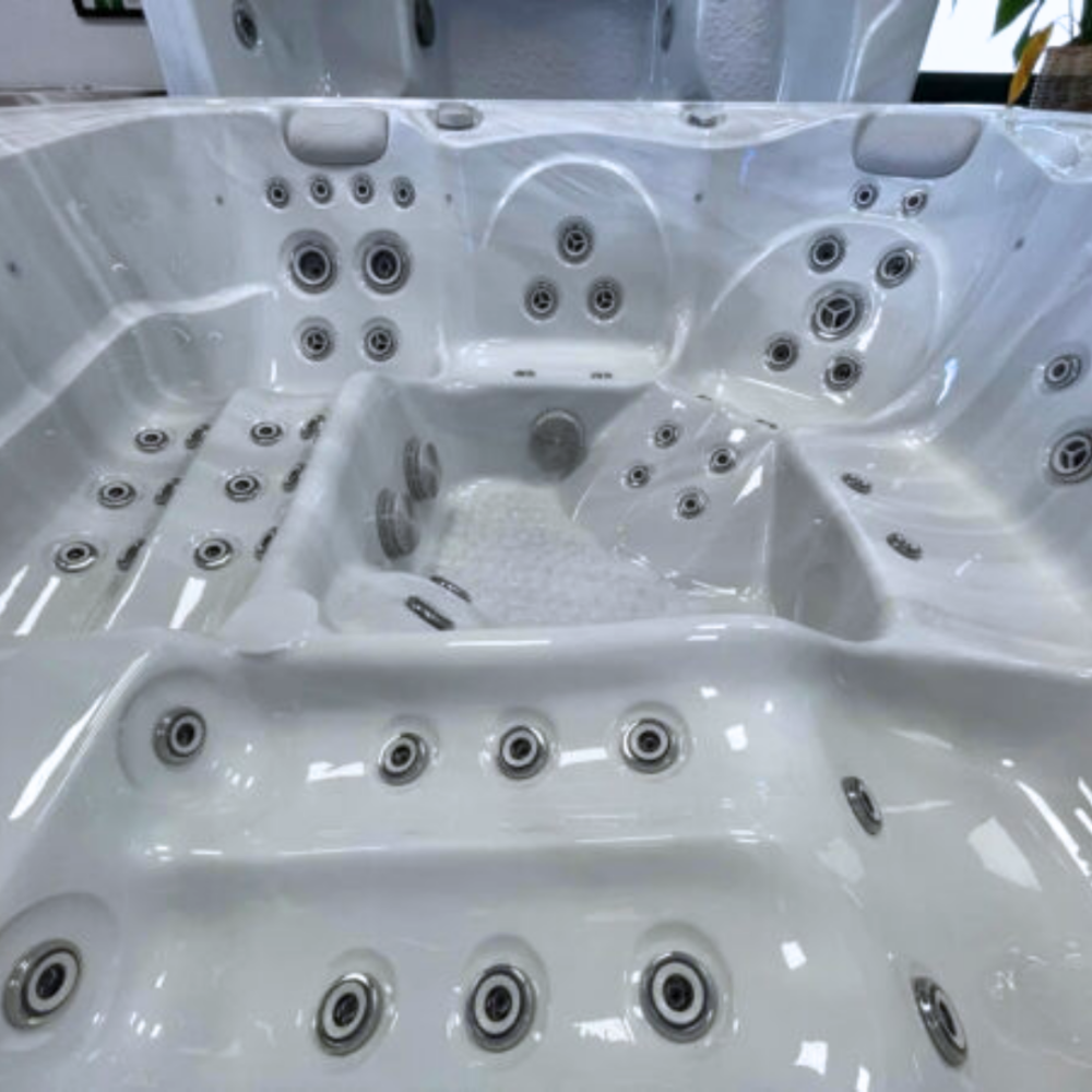 Jacuzzi Ogrodowe Montpellier dla 5 osób – Wanna SPA Całoroczna - obrazek 4