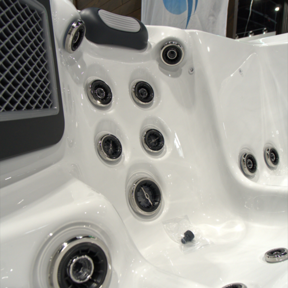 Jacuzzi Ogrodowe Treasure X1 dla 3 osób – Wanna SPA Całoroczna - obrazek 4